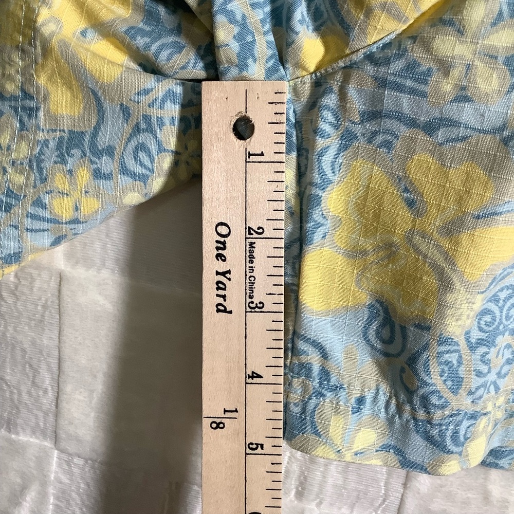 L.L. Bean Floral Short Summer - Picture 7 of 9